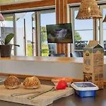 Aderice - 300m From The Sea By Interhome Mommark